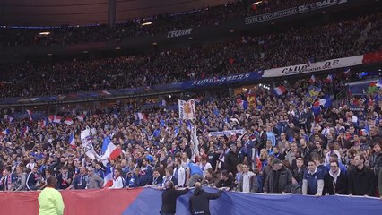 La bâche FRANCE en Tribune Supporters