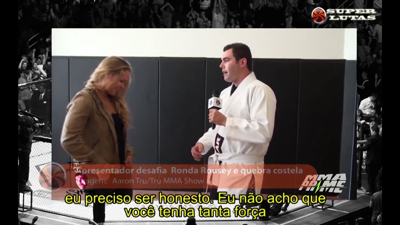 Apresentador tenta a sorte contra Ronda Rousey e acaba com costela quebrada