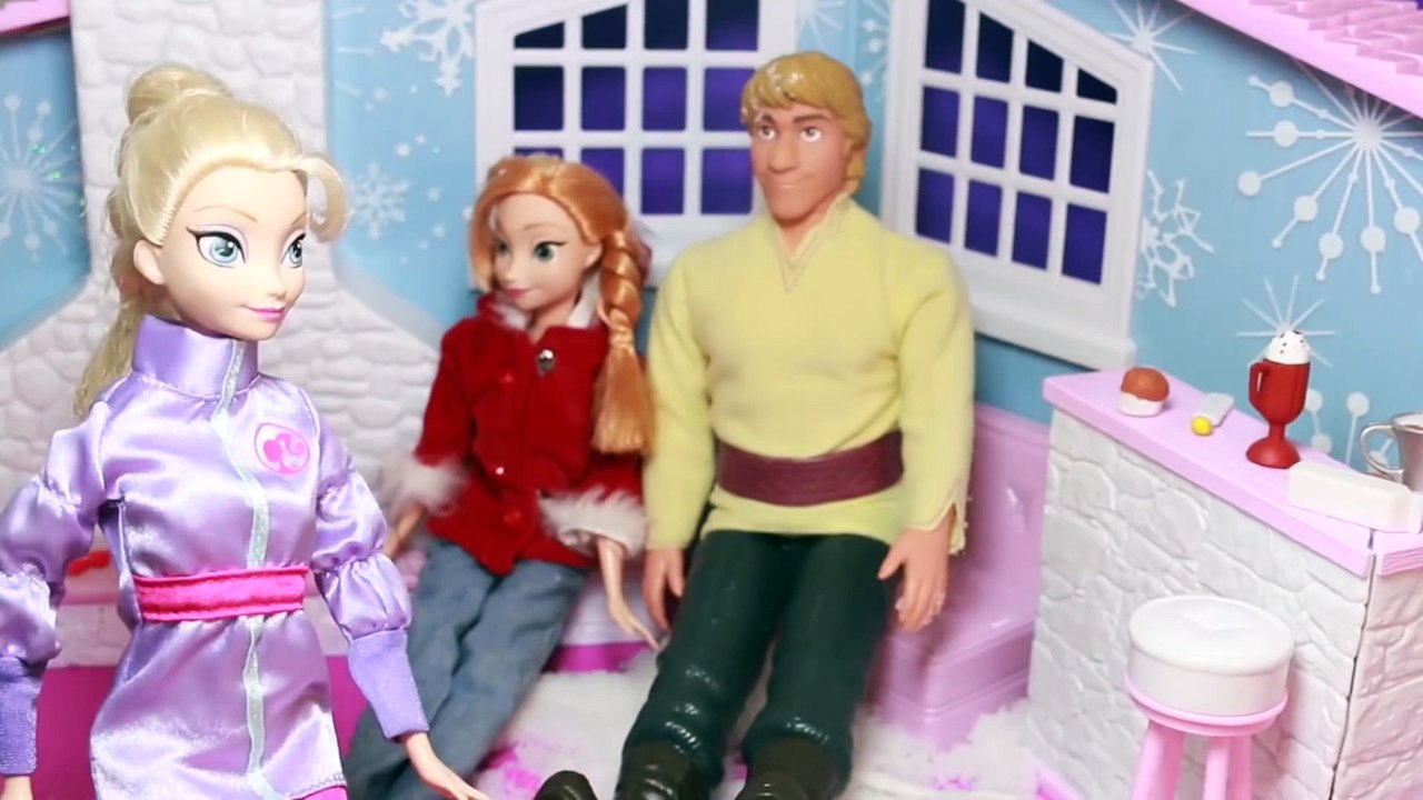 Frozen Elsa & Anna Family Christmas Vacation PRANK Snow Lodge Barbie Dollhouse Funny Toy Parody
