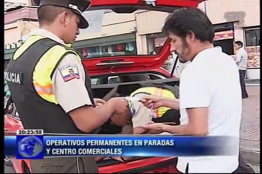 Crónica Viva – Se incrementa los controles policiales en el centro de Quito