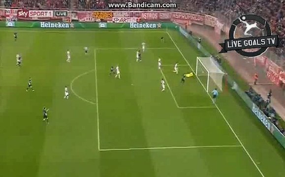 Olivier Giroud Incredible Goal - Olympiakos 0-1 Arsenal - Champions League - 09.12.2015