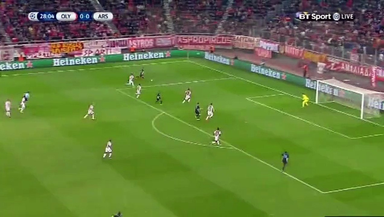 Olivier Giroud Goal - Olympiakos Piraeus 0-1 Arsenal -09_12_2015