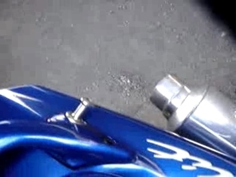 Suzuki Bandit & Echap. Ixil DS