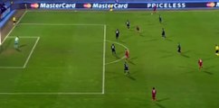 Robert Lewandowski Goal - D. Zagreb 0 - 1 Bayern Munich - 09/12/2015