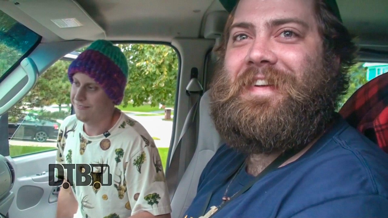 Bobby Meader Music - BUS INVADERS Ep. 906