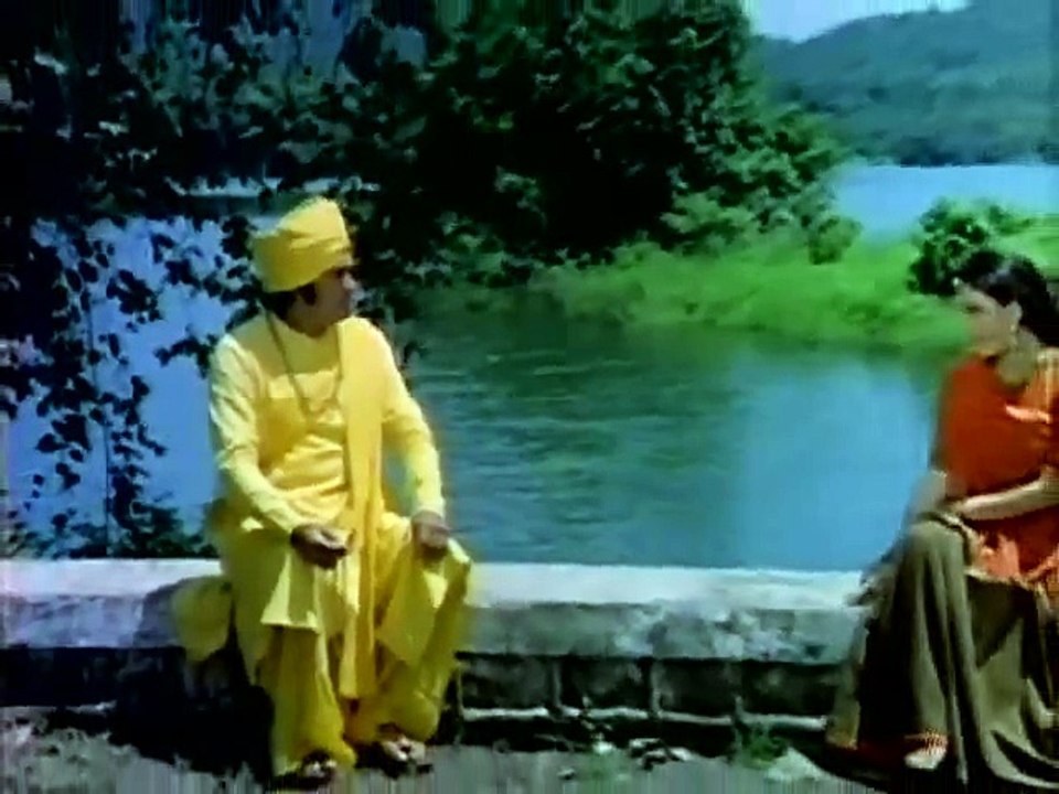 Tumhen Dekhti Hoon, To Lagta Hai Aise