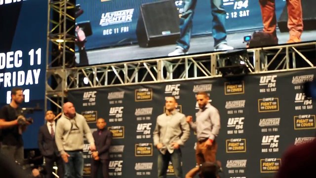 UFC 194 CONOR MCGREGOR vs. JOSÉ ALDO FACE OFF