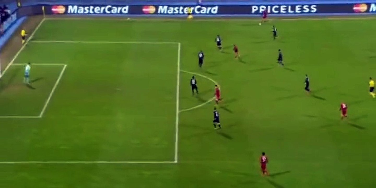 Robert Lewandowski Goal - D. Zagreb 0 - 1 Bayern Munich -