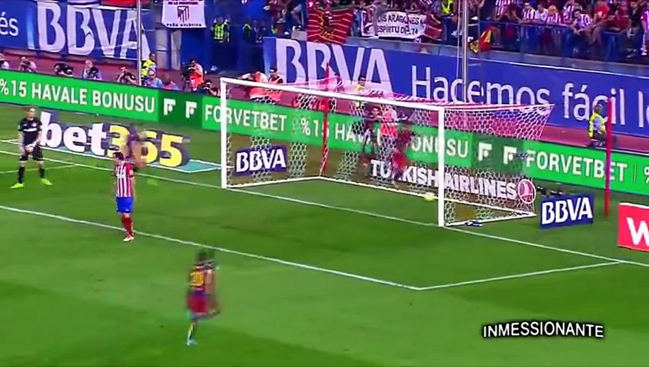 Lionel Messi ● Tiki -Taka Skills 2015-2016  HD