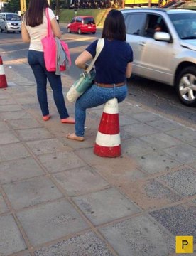 Забавная реакция обезьяны на фокус!!!