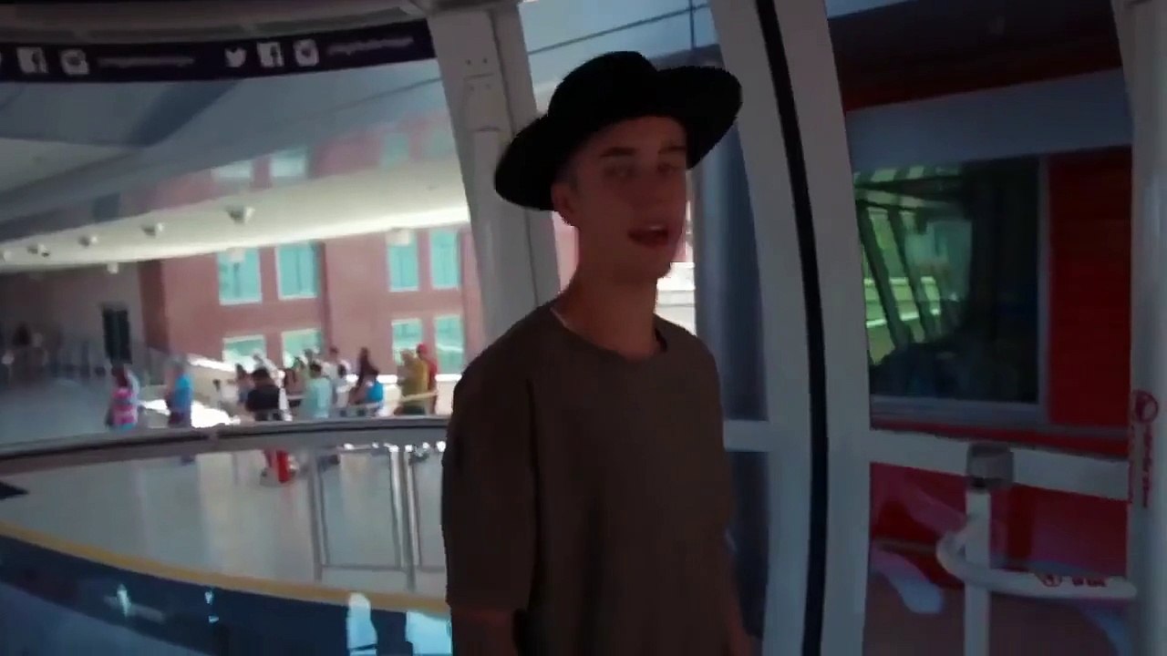 Justin Bieber, Maia Mitchell And Rudy Mancuso dance to Where Are U Now