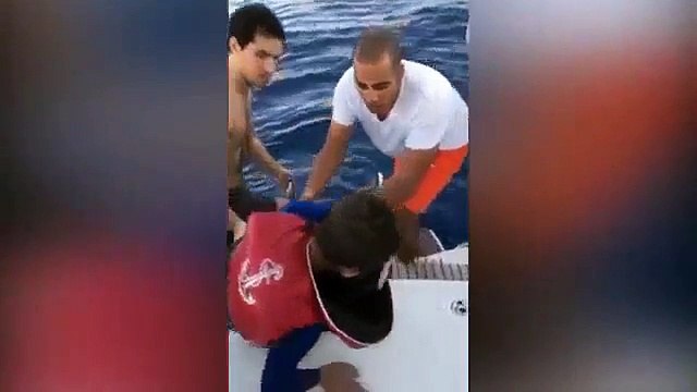 Israelische Yacht speichern syrische Flüchtlinge in der Nähe von Griechenland