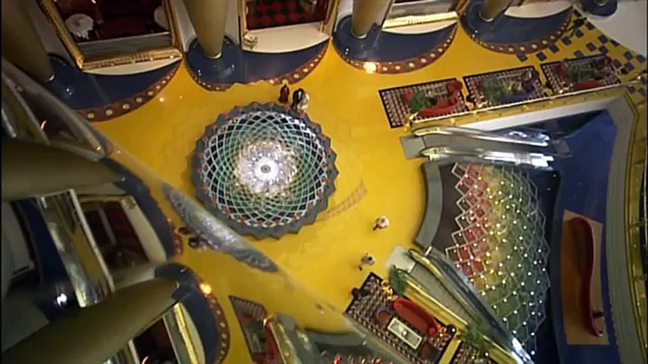 Dubai - Burj Al Arab - The World Most Luxurious Hotel - Architecture Videos