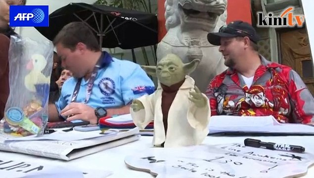 Peminat teruja menjelang tayangan Star Wars