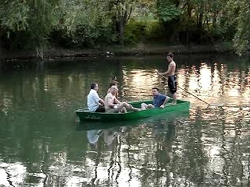 MOV02928