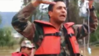 Indian Army rescuing people stranded in Jammu & Kashmir