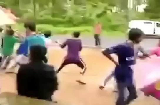 KERALA FUNNY ACCIDENTS VIDEOS INDIA INDIAN FUNNIEST ACCIDENT CRASHES COMPILATI