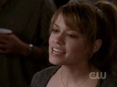 Frères Scott Haley frappe Rachel