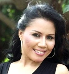 Rita Sugiarto Makan Hati