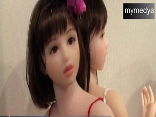 Çinli kadınlar kocalarına şişme bebek hediye ediyor...