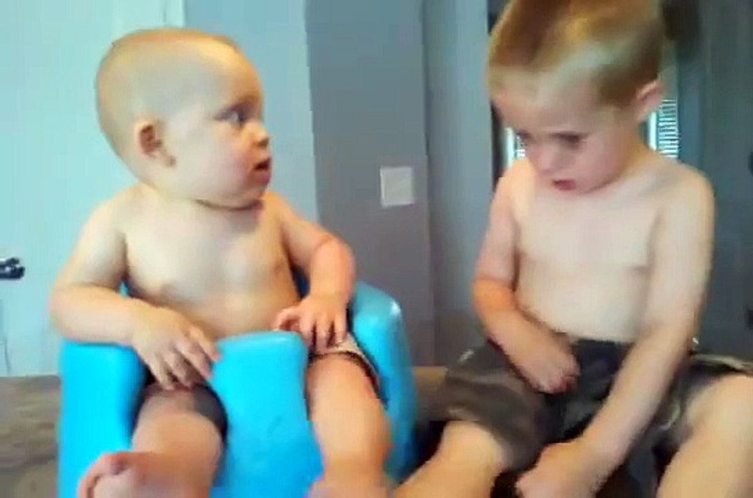 Cute Baby Brothers Fighting 2016
