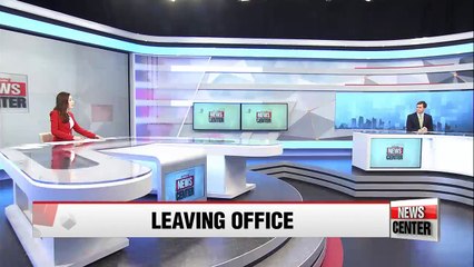 Argentine leader hands over power