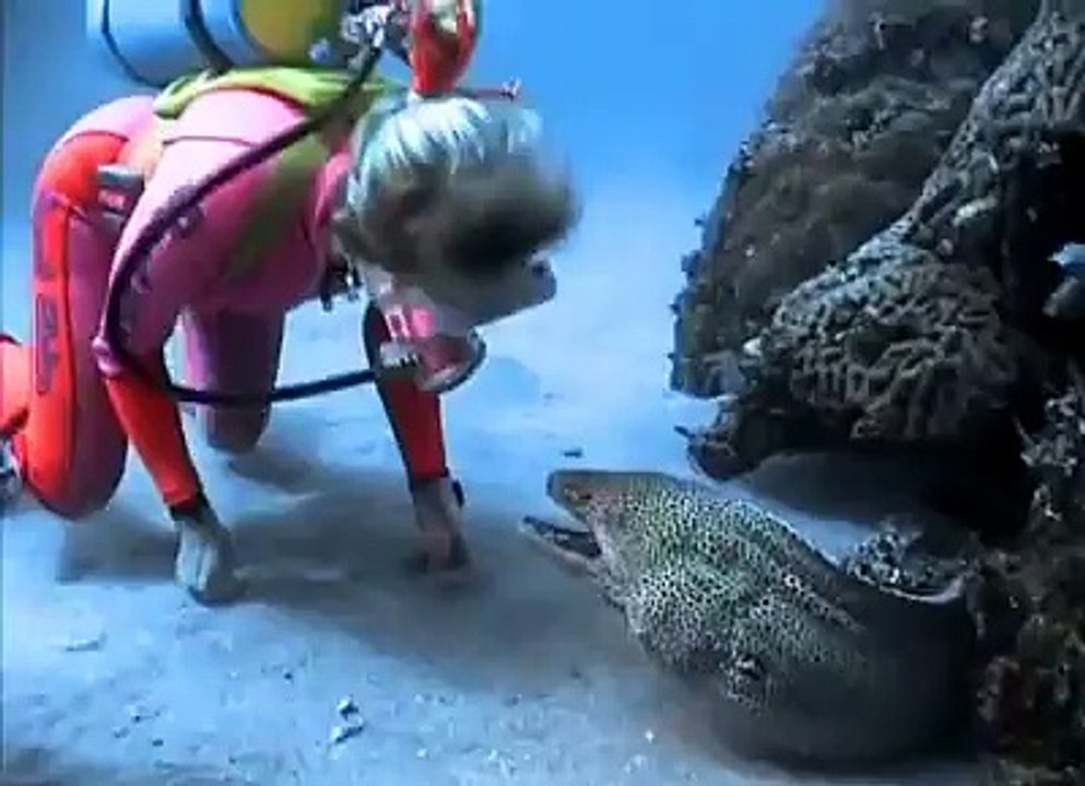 THIS FISH IS LOVE WOMAN