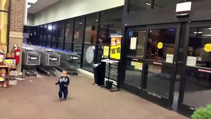 Реакция на автоматические раздвижные двери