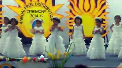 Lab Pe aati hy dua by Montessiory girls.................................................................................