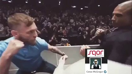 Jose Aldo vs Conor McGregor staredown