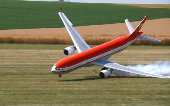 Самолёт не смог влететь