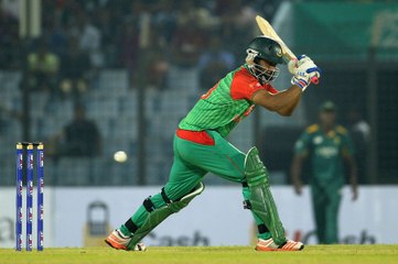 6 Shocking and Big Sixes of Sohail Tanvir Bigger Than Yuvraj Singh