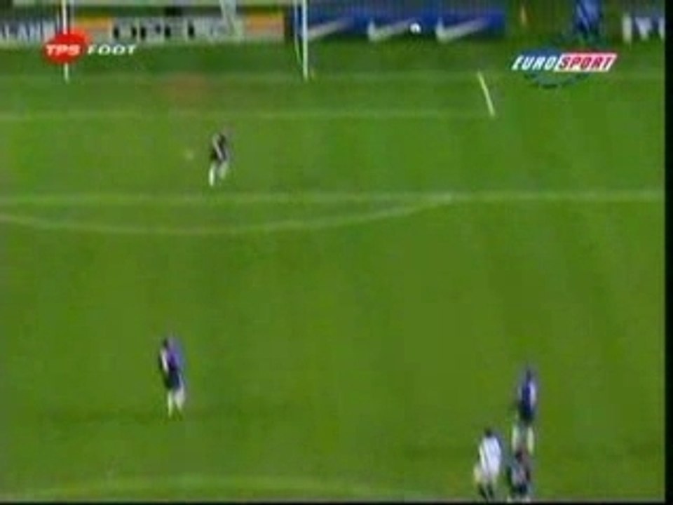 Pauleta (Bordeaux) vs PSG - lob de 50m