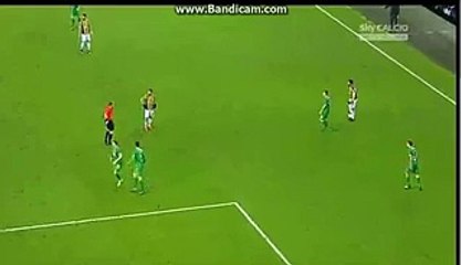 Diego funny Horror foul gets Red Card Fenerbahce 1-0 Celtic 10.12.2015