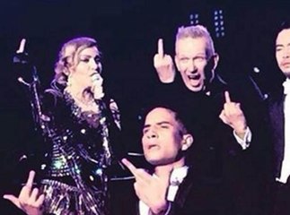 Exclu Vidéo : Jean-Paul Gaultier : heureux quand Madonna lui donne la fessée !