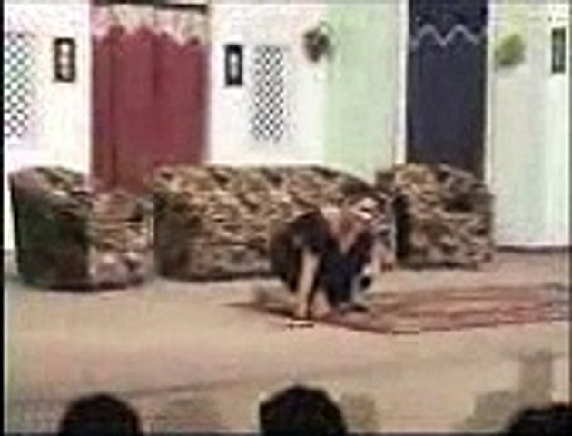 saima khan dance