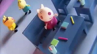 werbung Peppa Pig - Classroom Playset Toy - Character reklama