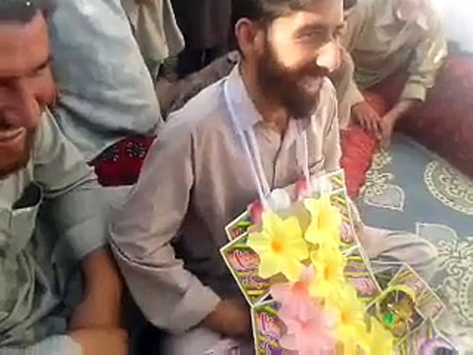 Nekah warla wotharay funny pathan, pashto funny video clip, pashto dance, pashto tapay tang takor