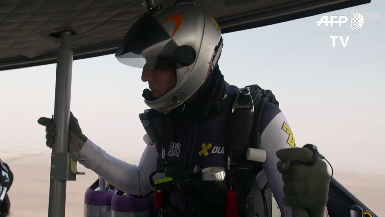 Um die Wette: Jetman gegen Schumacher-Gefährten