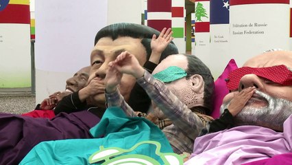 COP21: Environmental activists tell heads of state to 'wake up'