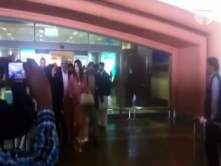 How Reham Khan Is Welcomed At Lahore Airport
