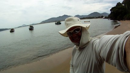 Ubatuba, SP, Brasil, Caminhada de liberdade nas praias e matas da Serra do Mar, 2015, Marcelo Ambrogi