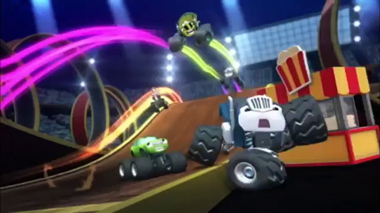 Blaze et les Monster Machines | Sauvetage de Stripes | NICKELODEON JUNIOR