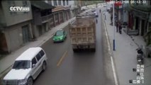 Crushing of Building -CCTV News China