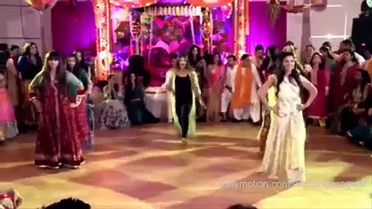 Beautiful Girl Wedding Dance