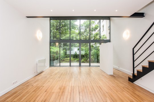 (Ref: 16033) 1-Bedroom unfurnished apartment on rue des Vignes (Paris 16th)