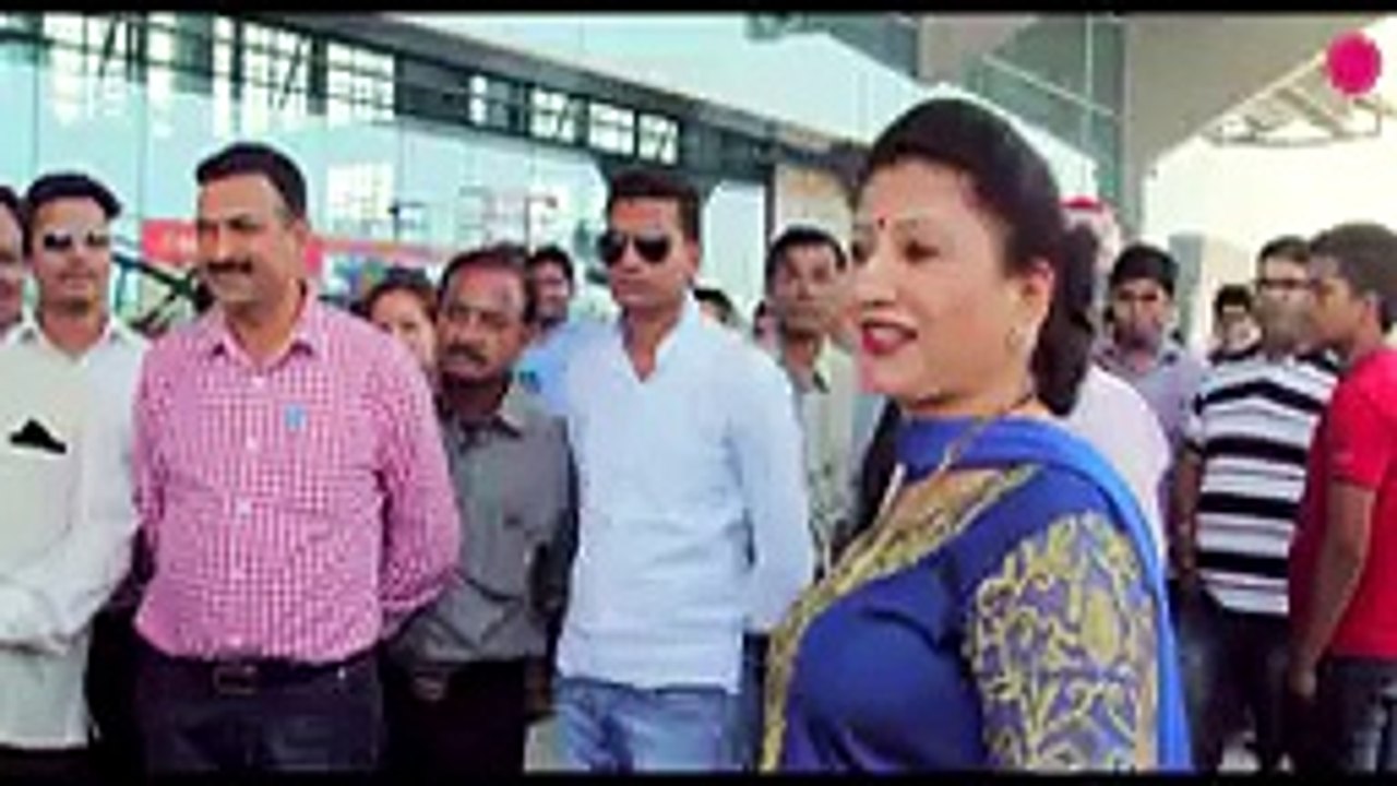 Tiara Girl Urvashi Rautela Homecoming