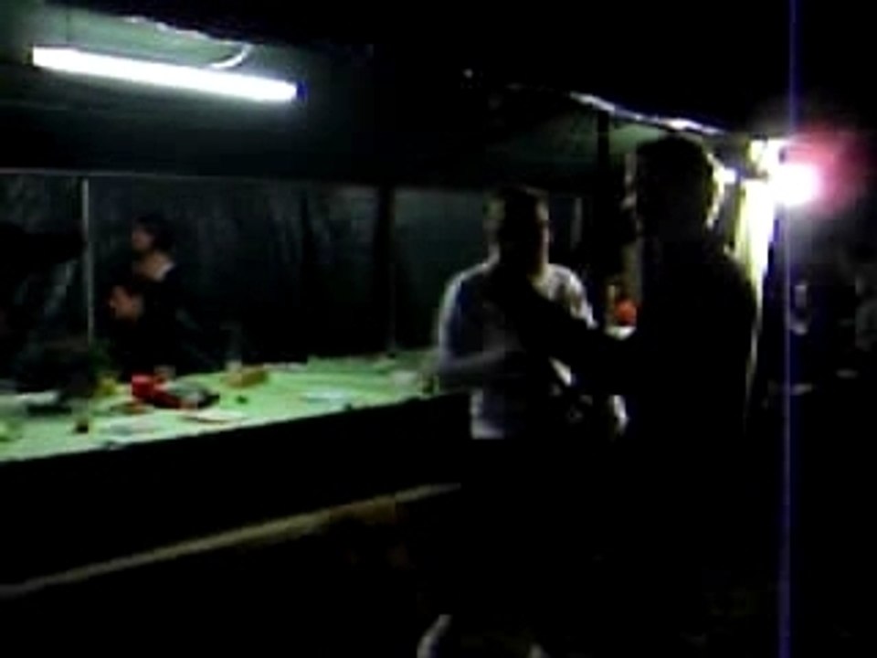 Los poils de bitos font des danses