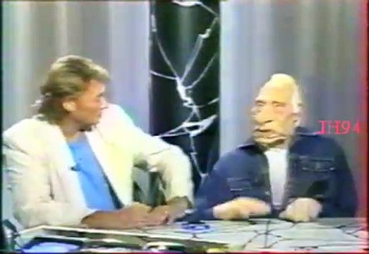 Les Guignols : Quand Johnny Hallyday coupait le nez de sa marionnette