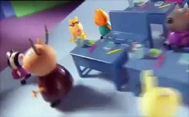 Stop Motion Peppa Pig Classroom Playset Cakes